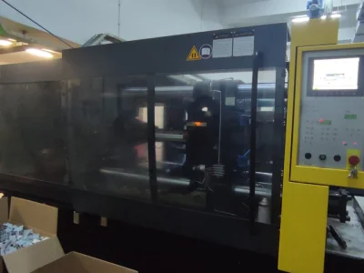 BORCHE BS260 TON PLASTİK ENJEKSİYON MAKİNESİ - 5